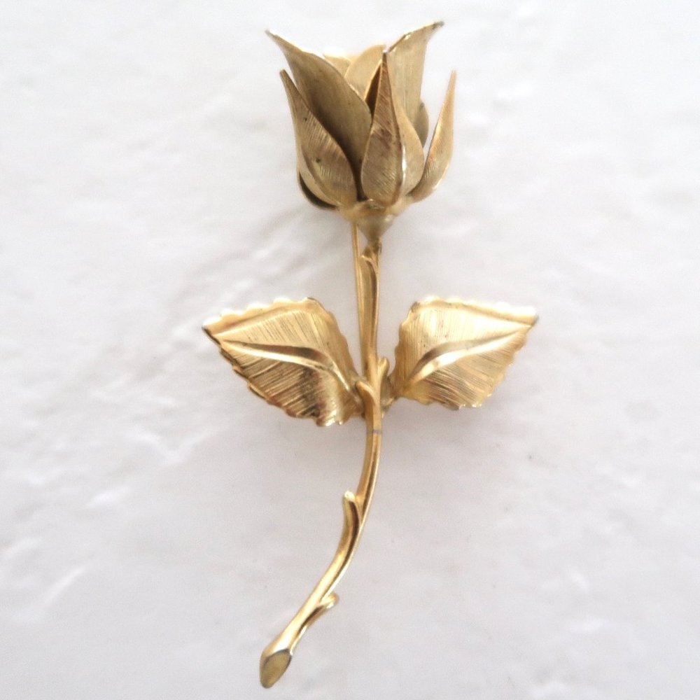 vtg GIOVANNI Rose Bud flower brooch